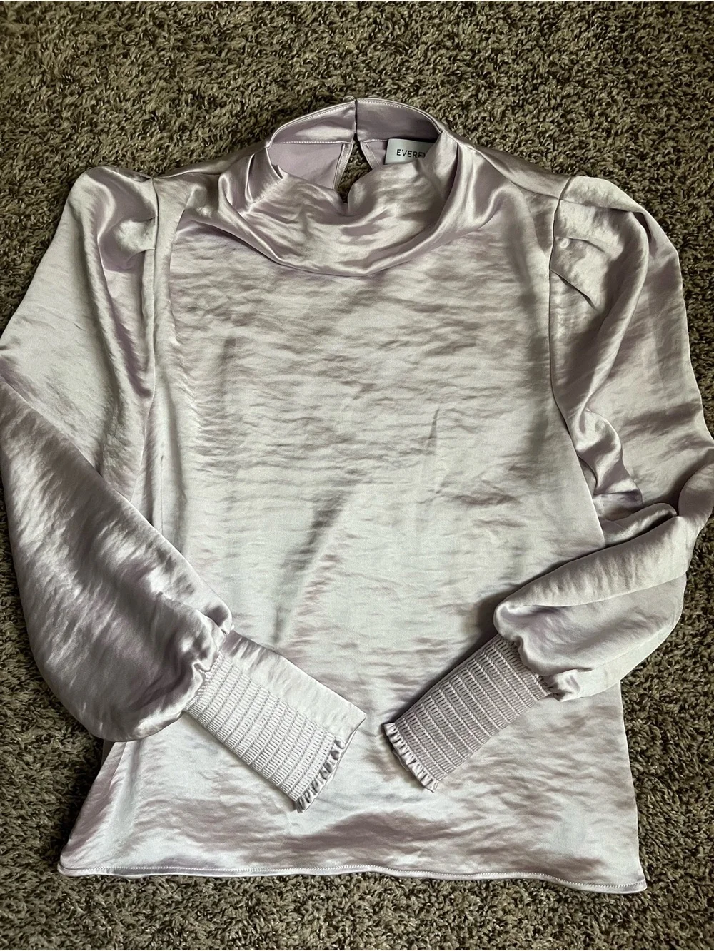 Evereve Lilac Satin Mock Neck Blouse Size Small